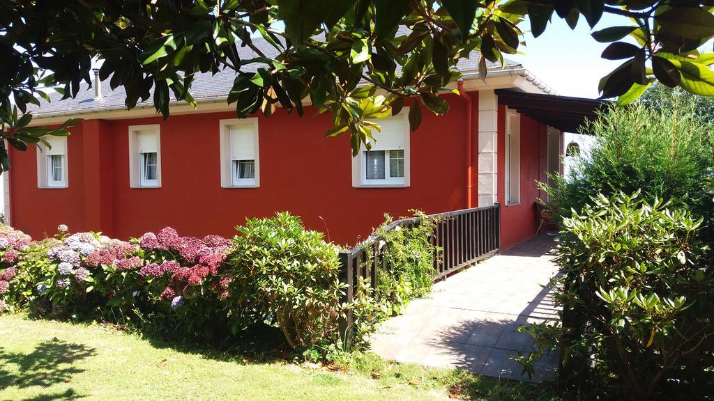 Apartamentos Guidan Ribadeo Exterior photo