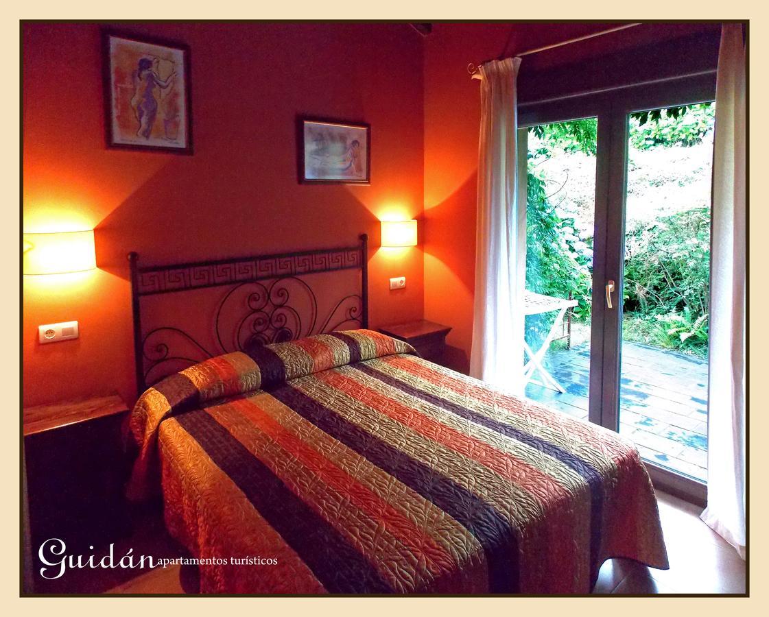 Apartamentos Guidan Ribadeo Exterior photo